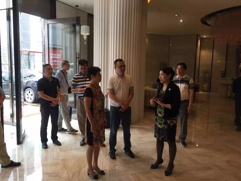 NEWS ！禪城區副區長(cháng)渠錚女士率一眾領(lǐng)導蒞臨華鵬