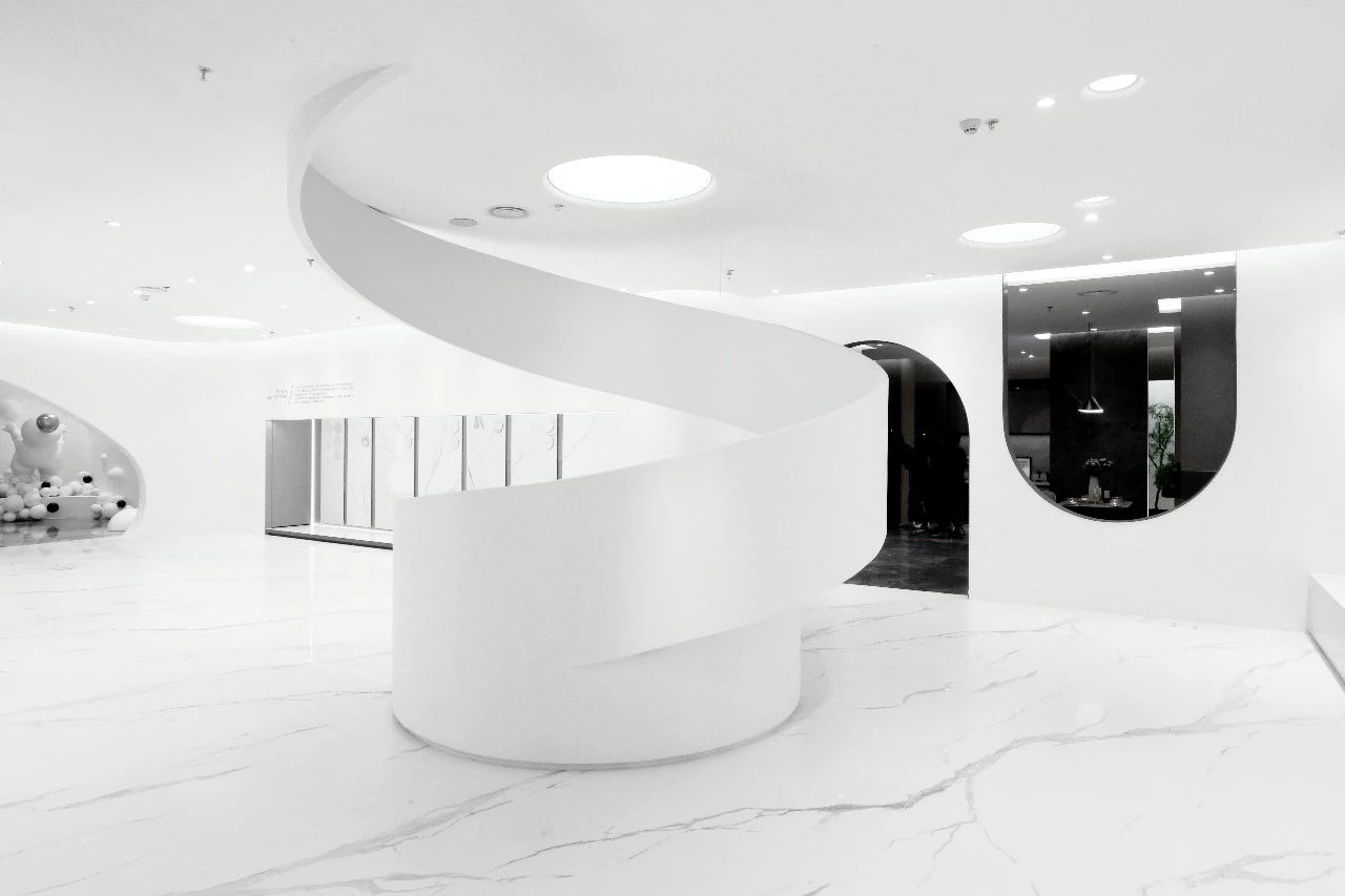  “追光者”華鵬新總部展廳攝影大賽入圍作品出爐，大獎等你來(lái)投票